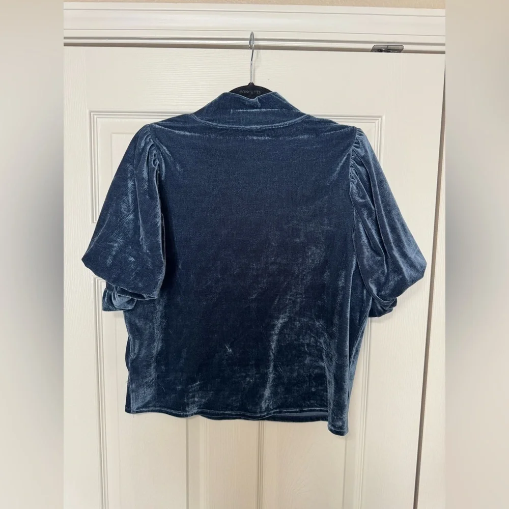 Free People Claudia Velvet Mock Neck Blouse in Outerspace Size M